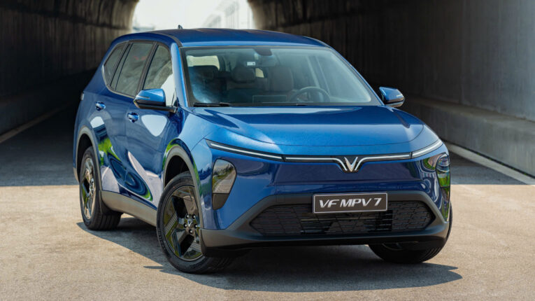 Alternative view of VinFast VF MPV 7